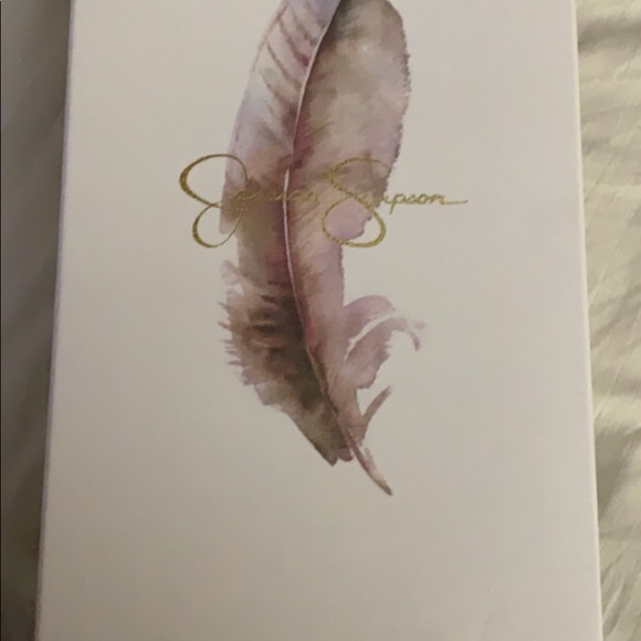 Pumps - Picture 2 of 5